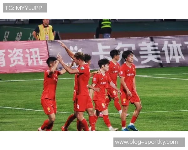 阿马杜加盟重庆铜梁龙足球俱乐部感谢与祝福共迎新征程